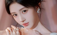 亚洲AV片天堂波多野结衣